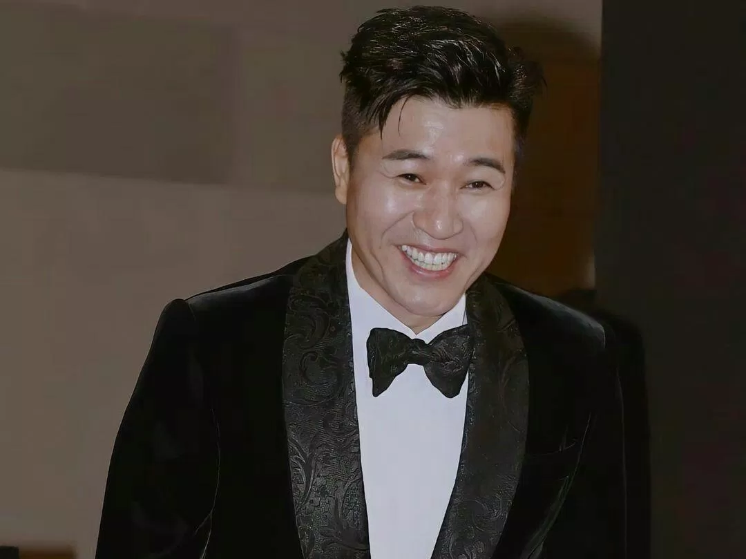 Kim Jong Min - thần tượng K-Pop thể hiện rất tốt kỹ năng giải trí khi tham gia gameshow. (Nguồn: Internet) Kim Jong Min - thần tượng K-Pop thể hiện rất tốt kỹ năng giải trí khi tham gia gameshow. (Nguồn: Internet)