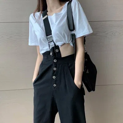 Quần yếm jean form rộng ống dài suông phối cúc - KIM’s Boutique (Nguồn: Internet)