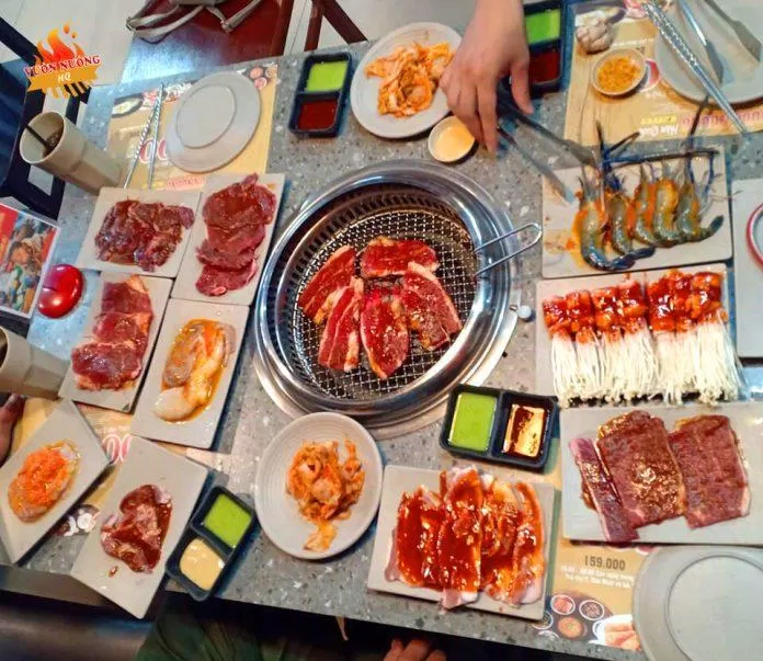 Thực đơn tại Nhà hàng buffet Vườn Nướng Hàn Quốc Buffet chủ yếu là các loại thịt (Ảnh Vườn Nướng HQ)