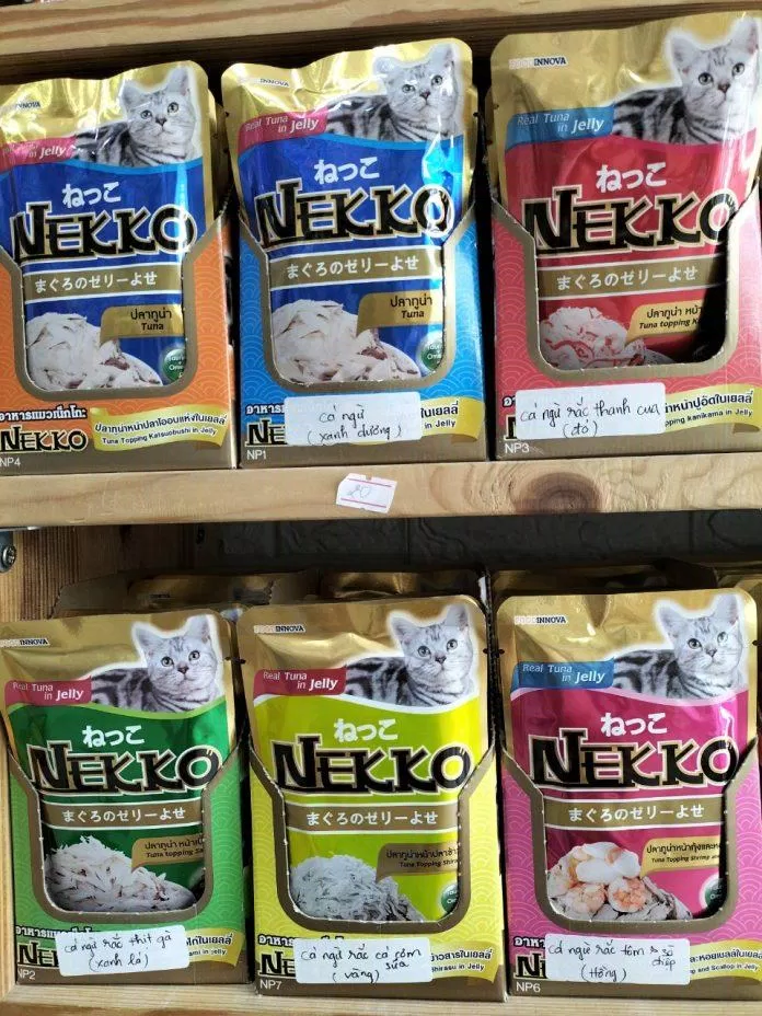 Pate cho mèo trưởng thành (Ảnh: BlogAnChoi).