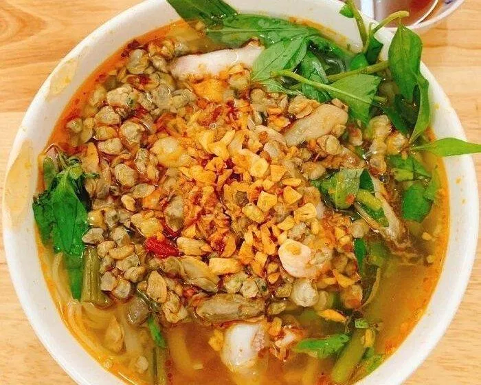 Mỳ ốc hến Dì Lan (ảnh: Internet)