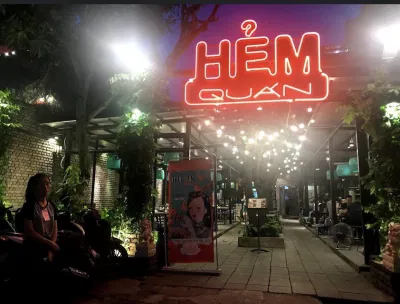 Hẻm Quán - Hoàng Cầu. (Ảnh: Internet)