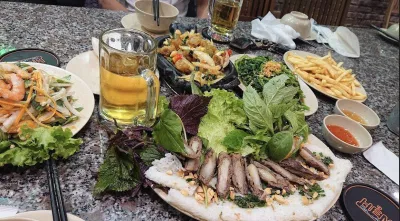 Hẻm Quán - Hoàng Cầu. (Ảnh: Internet)