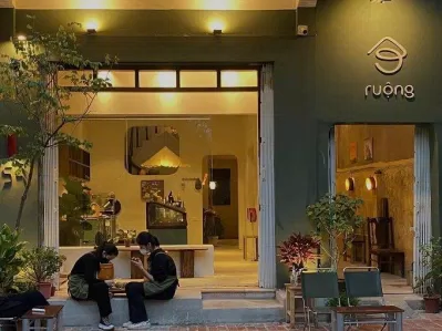 Không gian bên ngoài quán (Ảnh: Facebook) Không gian bên ngoài quán (Ảnh: Facebook)