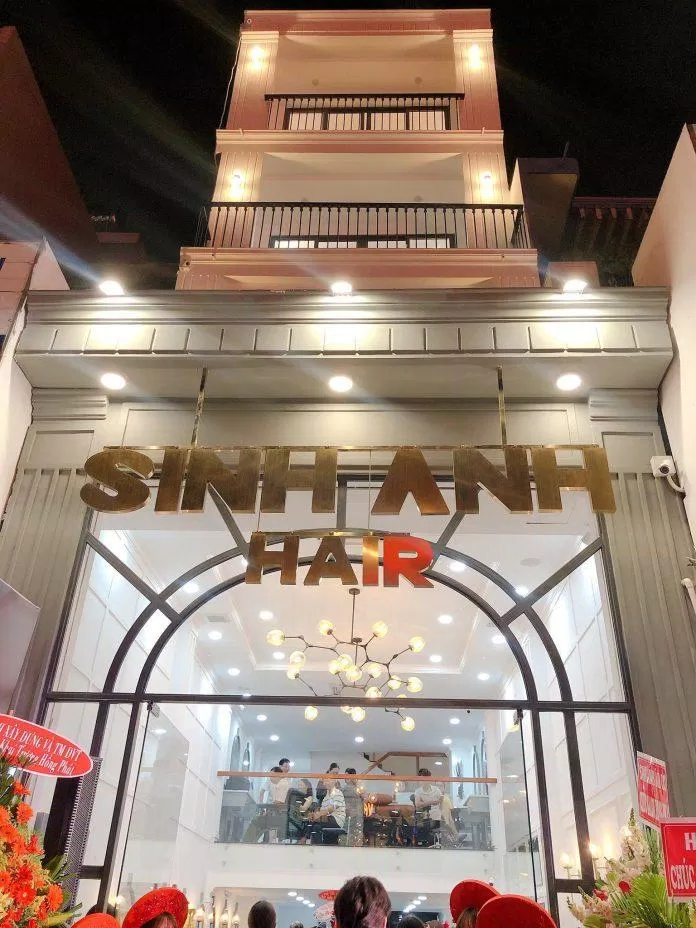 Sinh Anh Hair Salon có thiết kế sang trọng, hiện đại (ảnh: internet)