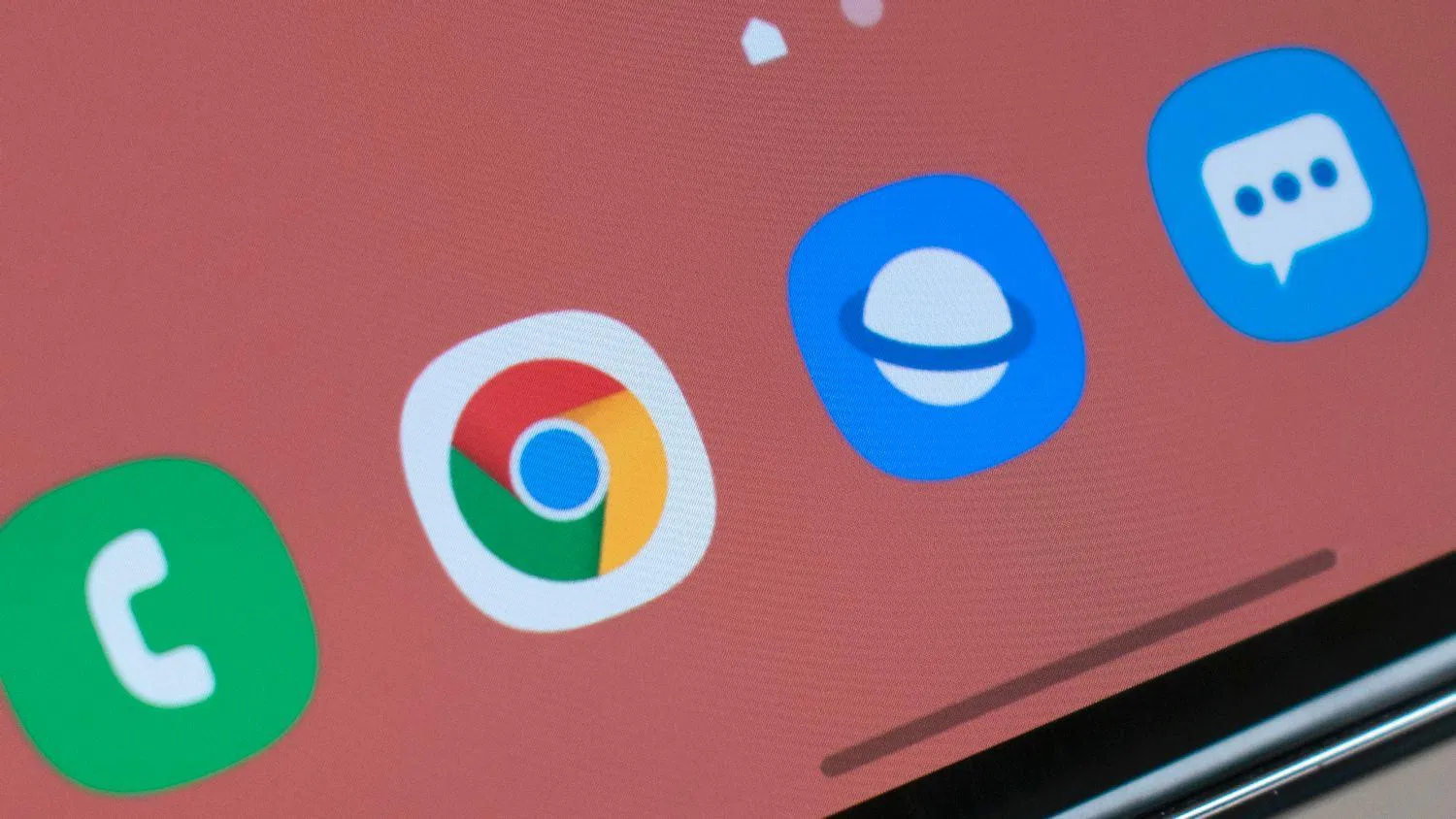 Trình duyệt Chrome và Samsung Internet trên điện thoại (Ảnh: Internet). Trình duyệt Chrome và Samsung Internet trên điện thoại (Ảnh: Internet).