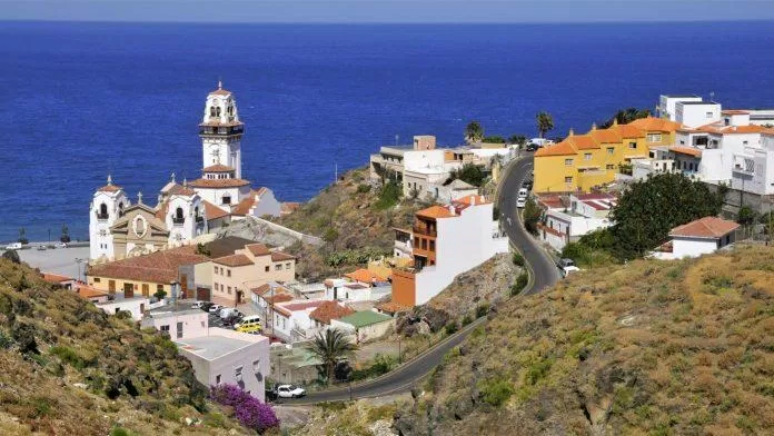 Tenerife nhìn từ trên cao (Ảnh: Internet) Tenerife nhìn từ trên cao (Ảnh: Internet)