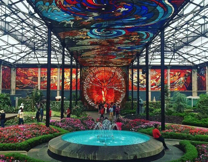 Vườn thực vật Cosmovitral (Ảnh: Internet)