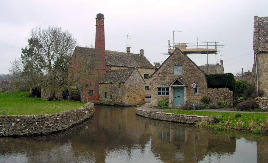 Nhà máy xay bột The Old Mill (Ảnh: Internet)