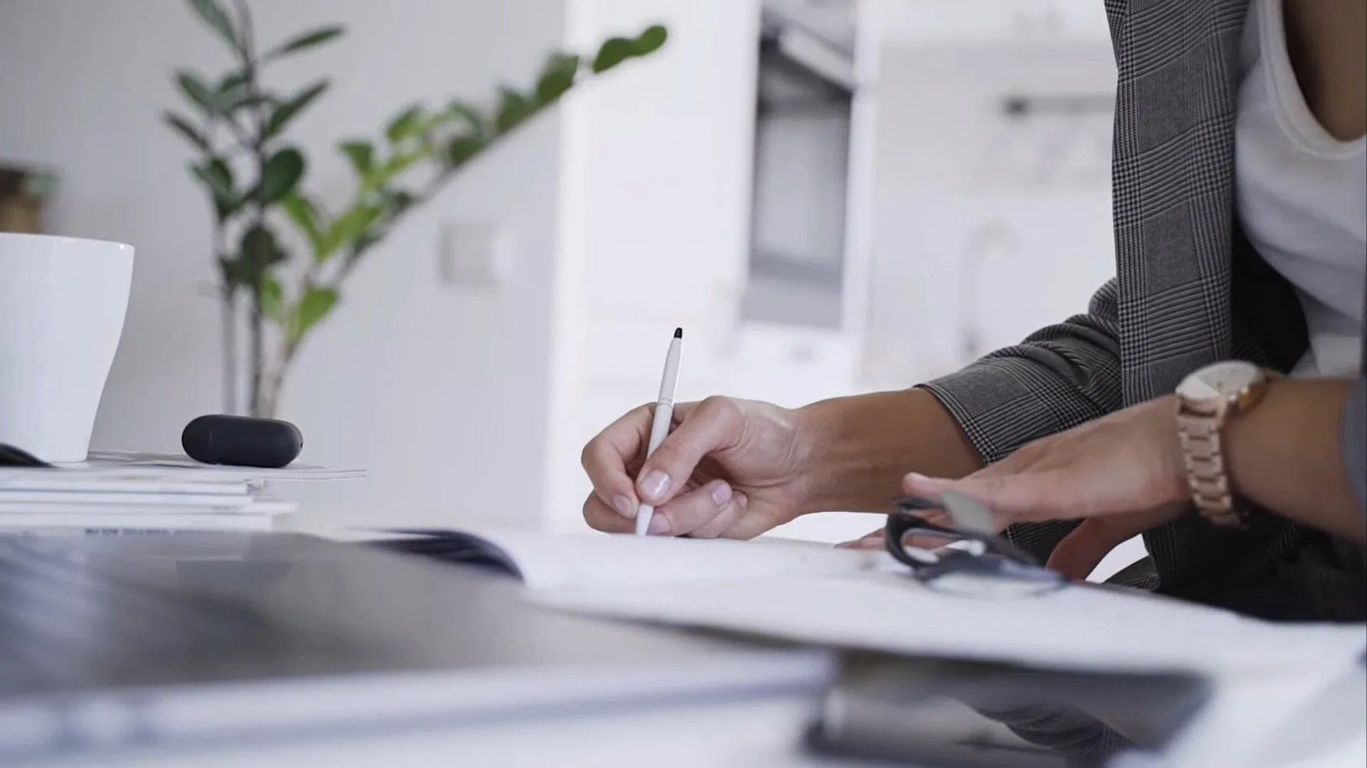 Nghiên cứu kỹ mọi kiến thức cần thiết trước khi bắt đầu (Nguồn: Internet) Nghiên cứu kỹ mọi kiến thức cần thiết trước khi bắt đầu (Nguồn: Internet)