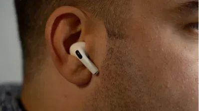Apple bị kiện vì AirPods làm thủng màng nhĩ một cậu bé 12 tuổi Apple bị kiện vì AirPods làm thủng màng nhĩ một cậu bé 12 tuổi
