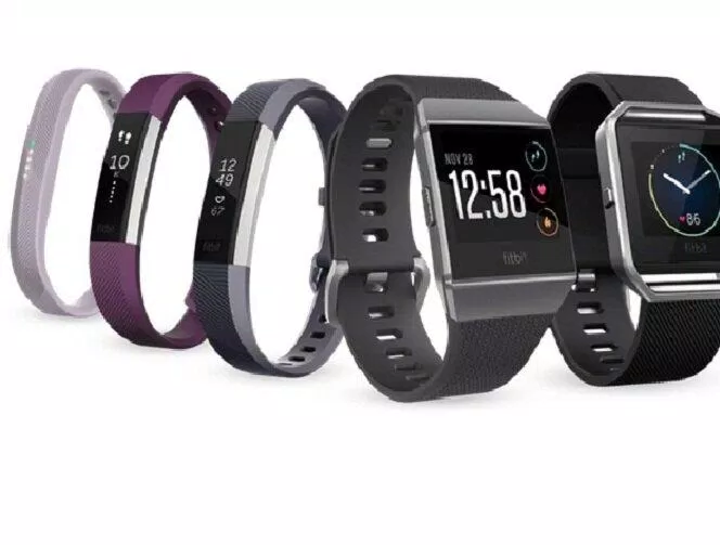 Có nhiều dòng Fitbit từ bình dân đến cao cấp (Ảnh: Internet). Có nhiều dòng Fitbit từ bình dân đến cao cấp (Ảnh: Internet).