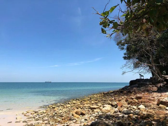 Bãi biển Pasir Tengkorak (Nguồn: Internet)