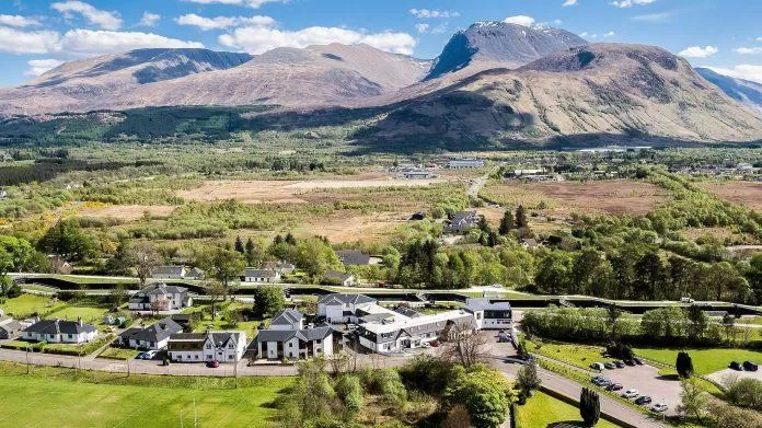 Ngọn núi Ben Nevis (Ảnh: Internet) Ngọn núi Ben Nevis (Ảnh: Internet)