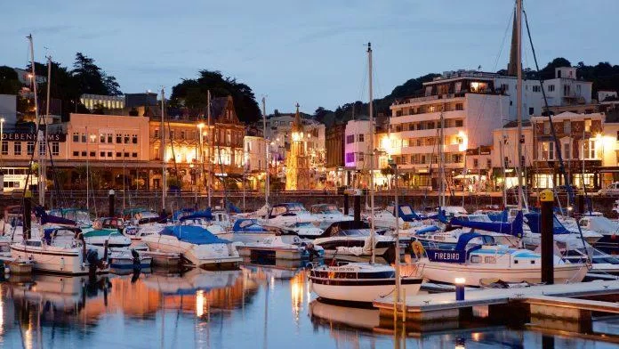 Bến tàu Torquay (Ảnh: (Internet) Bến tàu Torquay (Ảnh: (Internet)