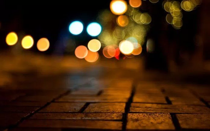Hiệu ứng bokeh hậu cảnh (Nguồn: Internet) Hiệu ứng bokeh hậu cảnh (Nguồn: Internet)