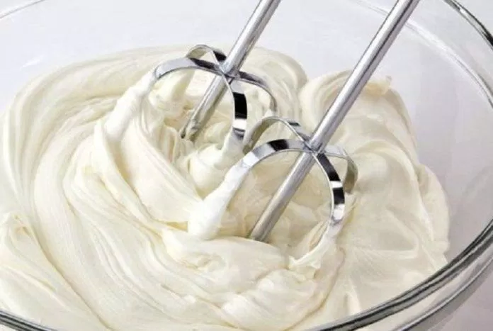 Đánh bông Whipping cream (Nguồn: Internet)