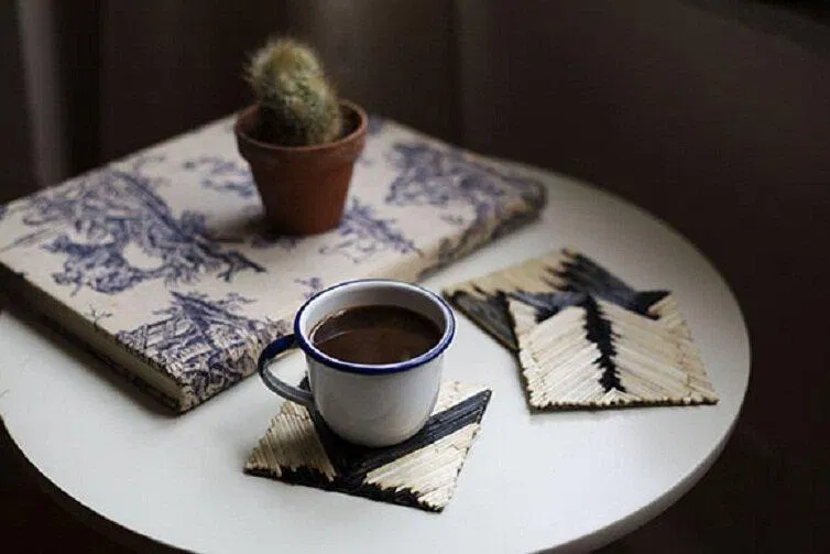 Những chiếc đế lót ly sáng tạo (Nguồn: Internet) Những chiếc đế lót ly sáng tạo (Nguồn: Internet)