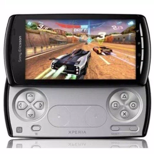 Điện thoại chơi game Sony Ericsson Xperia Play (Ảnh: Internet).