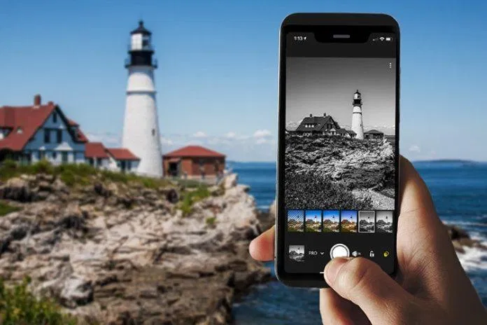 Chụp ảnh với app Lightroom (Ảnh: Internet). Chụp ảnh với app Lightroom (Ảnh: Internet).