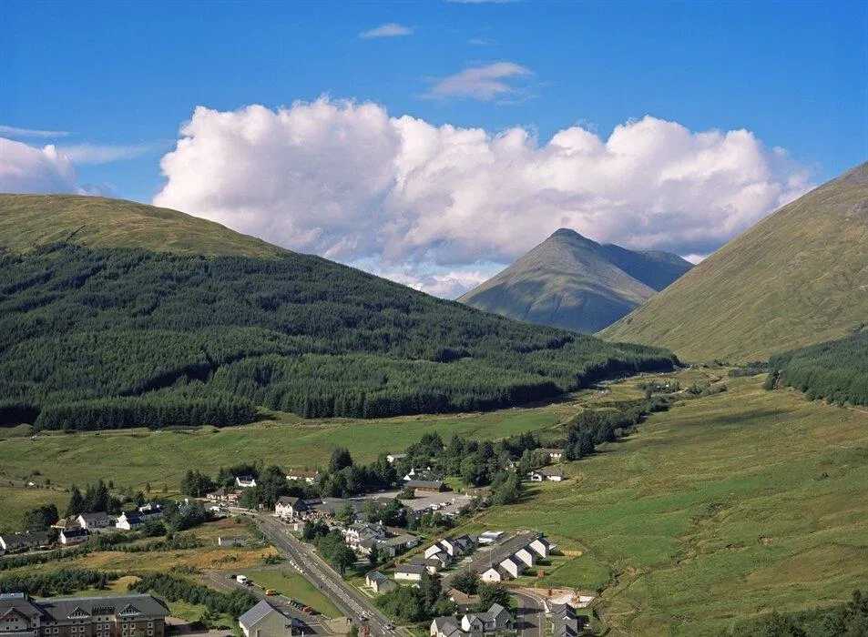 Làng Tyndrum - ngôi làng nhỏ nhất Vương quốc Anh (Ảnh: Internet)