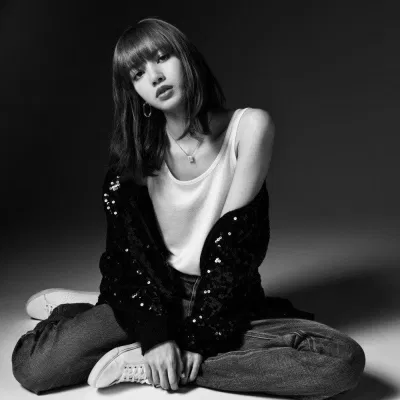 LISA x CELINE (ảnh: Internet)