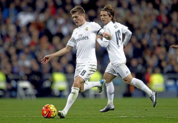 Cặp tiền vệ Kroos và Modric của Real Madrid (Ảnh: Internet).