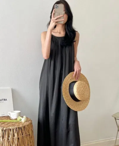 Váy ba lỗ đi biển cho mùa hè (Nguồn: Internet)