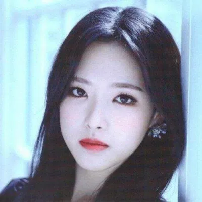 Olivia nắm giữ kỷ lục là idol KPOP có thời gian thực tập ngắn nhất lịch sử (Ảnh: Internet) Olivia nắm giữ kỷ lục là idol KPOP có thời gian thực tập ngắn nhất lịch sử (Ảnh: Internet)
