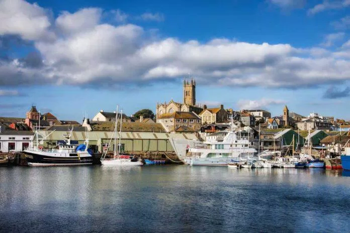 Thị trấn cảng Penzance, Cornwall (Ảnh: Internet)
