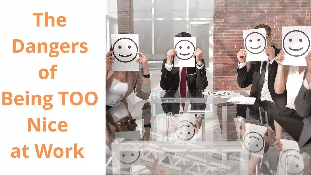 Có nhất thiết phải luôn tươi cười mọi lúc mọi nơi? (Nguồn: Internet) Có nhất thiết phải luôn tươi cười mọi lúc mọi nơi? (Nguồn: Internet)