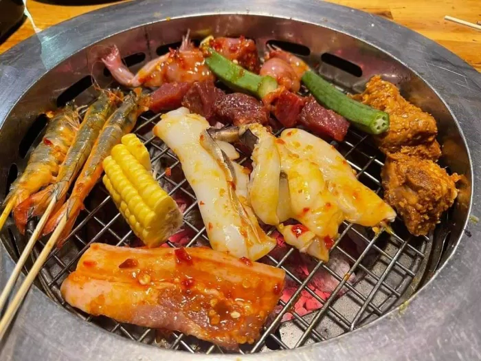 Khói BBQ (Ảnh: Internet) Khói BBQ (Ảnh: Internet)