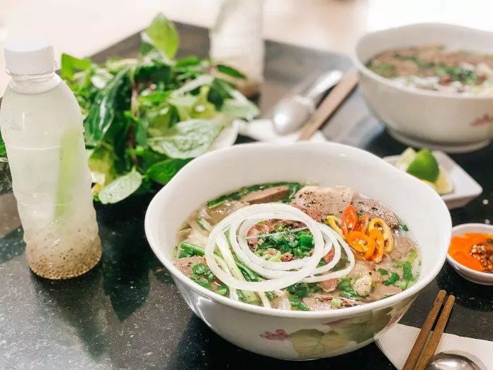 Phở đầy thịt nhìn ngon (Nguồn: internet)