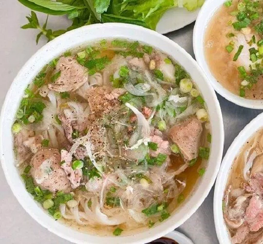Món phở trứ danh của quán (Nguồn: Internet)