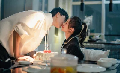 Những tình tiết phim ngọt ngào khiến khán giả quắn quéo.