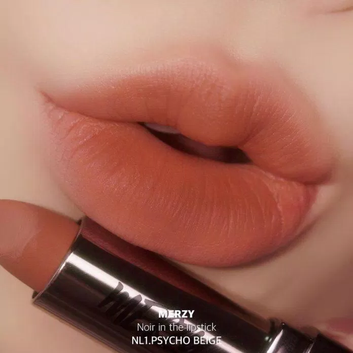 Merzy Noir In The Lipstick - Couleur NL01 Psycho Beige (Source : Internet)
