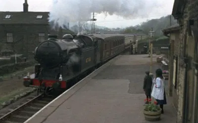 Một cảnh trong phim "The Railway Children" (1970) quay tại ga Oakworth (Ảnh: Internet) Một cảnh trong phim "The Railway Children" (1970) quay tại ga Oakworth (Ảnh: Internet)