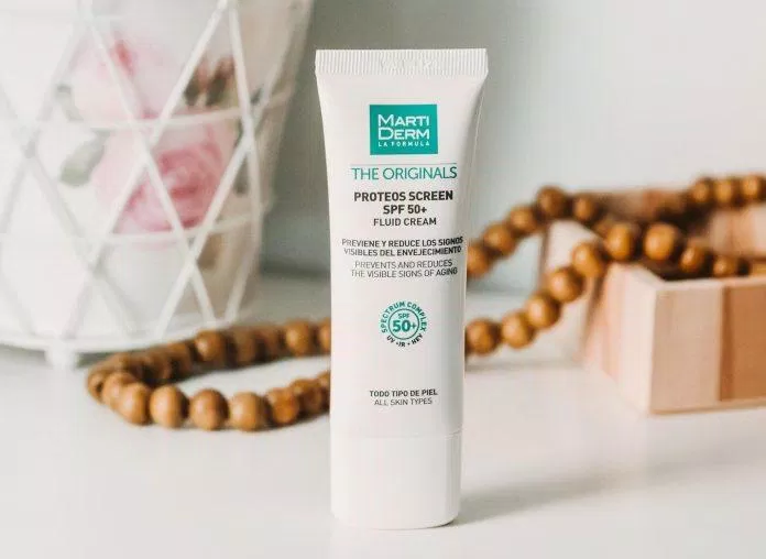 79 Top 5 kem chống nắng phổ rộng cho da treatment, bảo vệ da toàn diện mới nhất 6 Kem chống nắng Martiderm The Originals Proteos Screen