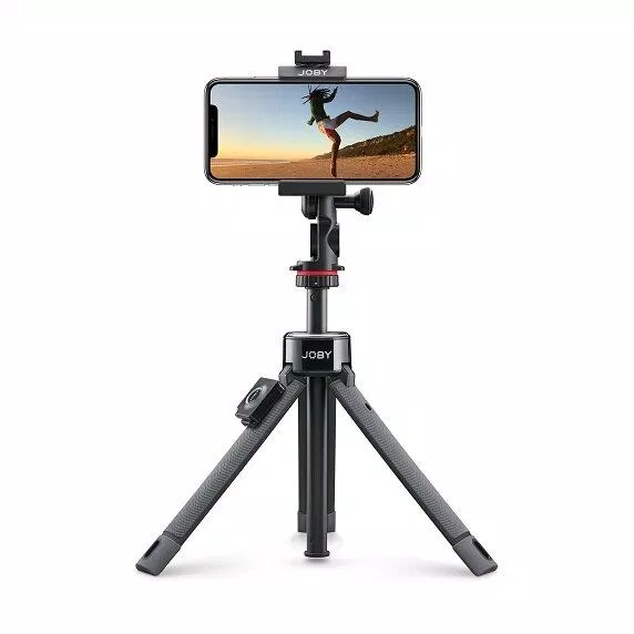 Tripod để cố định máy ảnh (Nguồn: Internet)