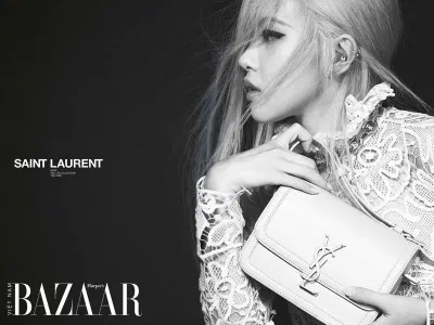 Rosé với chiếc túi Saint Laurent Solferino (ảnh: Internet) Rosé với chiếc túi Saint Laurent Solferino (ảnh: Internet)