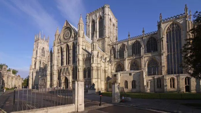 Nhà thờ lớn York (Ảnh: Internet) Nhà thờ lớn York (Ảnh: Internet)