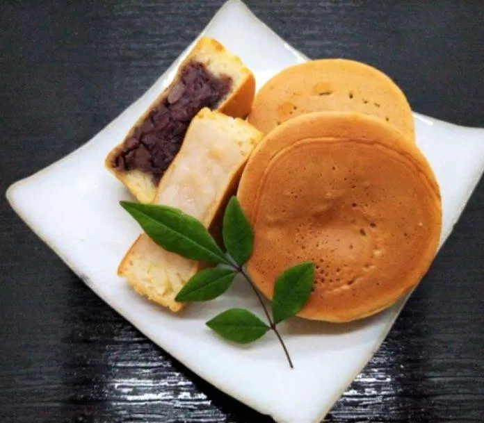 Bánh Imagayawaki - một loại bánh lâu đời của Nhật (Nguồn: Internet).