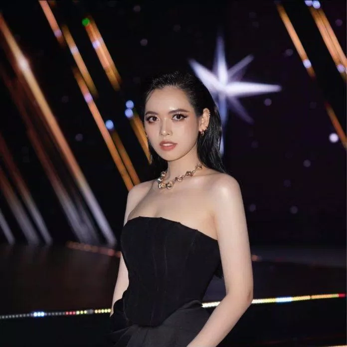 Bùi Thanh Hằng vừa tái xuất tại thảm đỏ Hoa hậu Hoàn vũ Việt Nam 2022. Vẻ đẹp của cô không phải là vẻ đẹp vừa mắt số đông nhưng lại vô cùng thu hút (Nguồn: Internet)