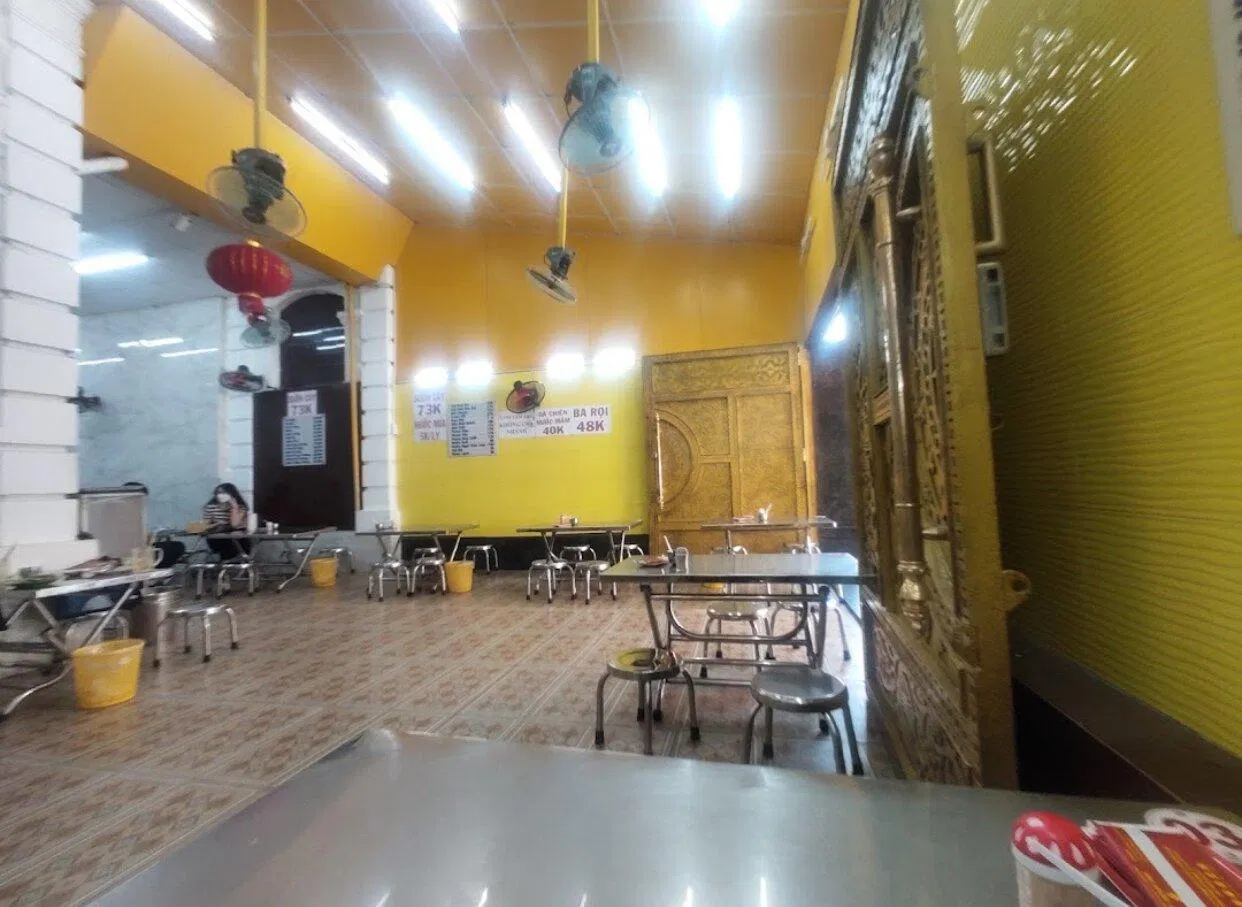 Top 10 quán cơm tấm ngon nhất ở Sài Gòn, dân công sở đã biết chưa? bình thạnh cơm tấm Cơm Tấm Ba Ghiền Cơm Tấm Chị Hồng Quận 4 Cơm Tấm Cô Hoa Quận 11 Cơm tấm Huyền Cơm tấm Mai cơm tấm ngon cơm tấm ngon nhất ở Sài Gòn Cơm Tấm Phúc Lộc Thọ Bàu Cát Cơm Tấm Sà Bì Chưởng cơm tấm sài gòn Cơm Tấm Tuyết Cây Gõ công sở quận 1 Quận 4 Quận 5 Quận 6 Quận Bình Thạnh Quán Cơm Tấm Hòa quận phú nhuận Sài Gòn thông tin Tiệm Cơm Tấm Tài Top 10 Top 10 quán cơm tấm ngon nhất ở Sài Gòn