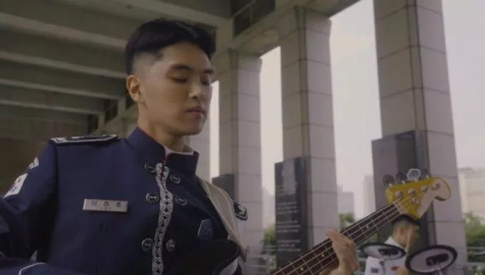 Hajoon (The Rose)