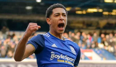 Bellingham từng được MU theo sát khi còn chơi ở Championship (Nguồn: Internet) Bellingham từng được MU theo sát khi còn chơi ở Championship (Nguồn: Internet)