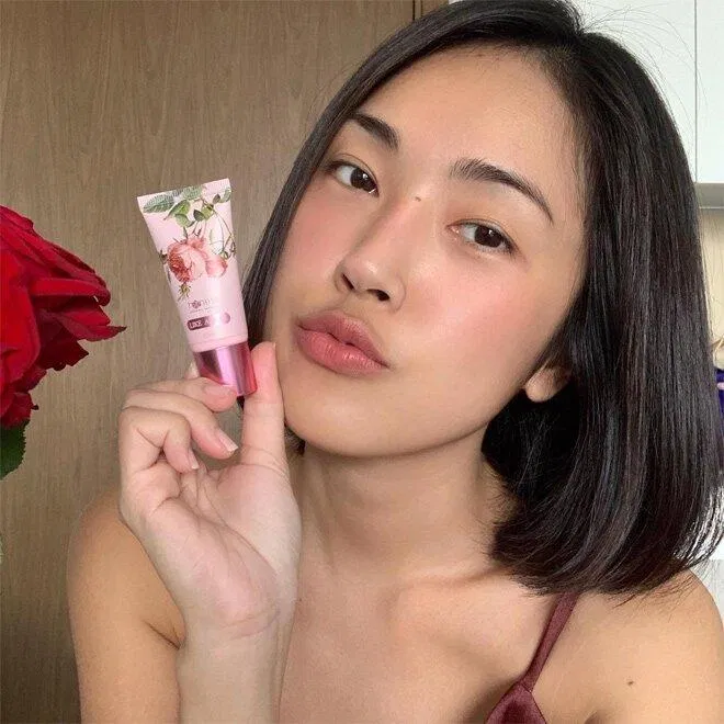 Cuối cùng, bạn có thể sử dụng các sản phẩm dưỡng má hồng tự nhiên để cho ra hiệu quả cao, ít tốn kém chi phí (Nguồn: Internet)