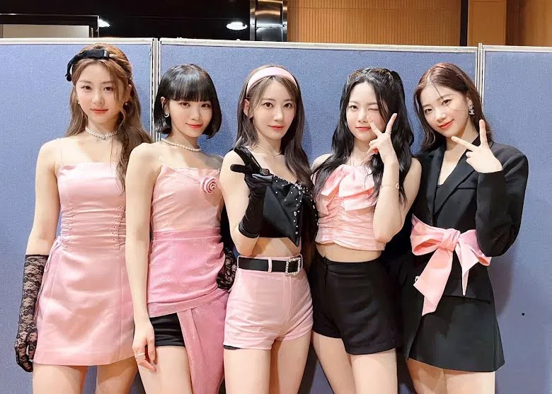 LE SSERAFIM (Ảnh: Internet)