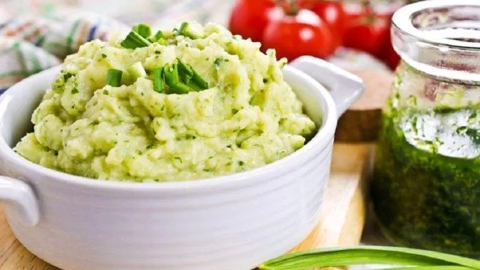 Khoai tây nghiền với bông cải xanh và sốt pesto (Ảnh: Internet).