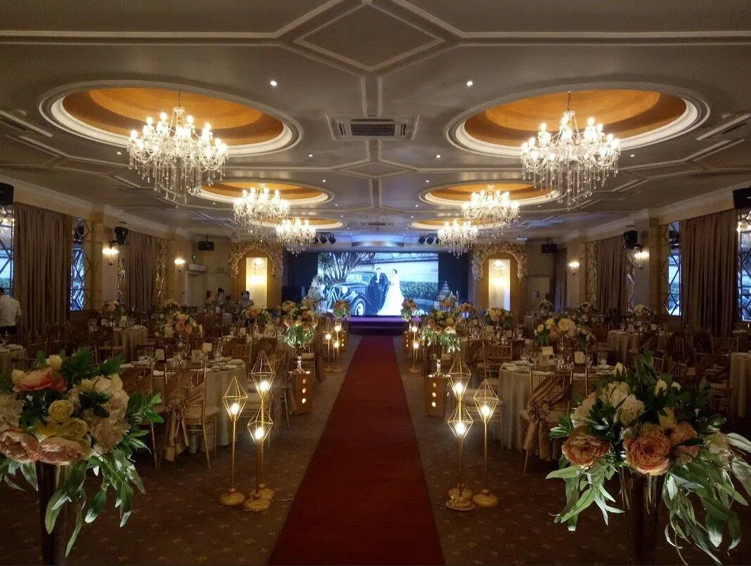 Sảnh tiệc cưới của trung tâm được trang trí vô cùng sang trọng. (Ảnh: Internet)